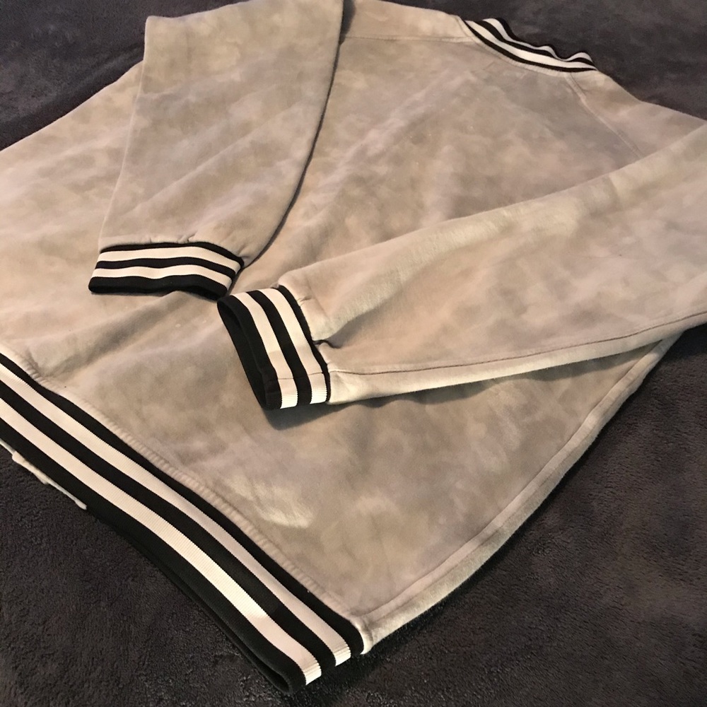 PRPS Sweater Bundle - Picture 7 of 8